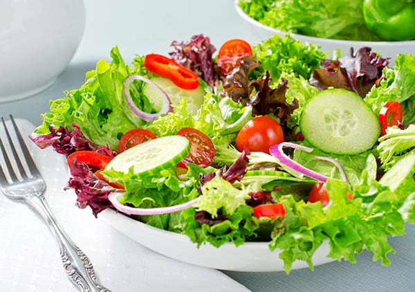 Chế Độ Dinh Dưỡng Hậu Covid-19 Giúp Hồi Phục Sức Khỏe tăng cường ăn rau xanh và hoa quả